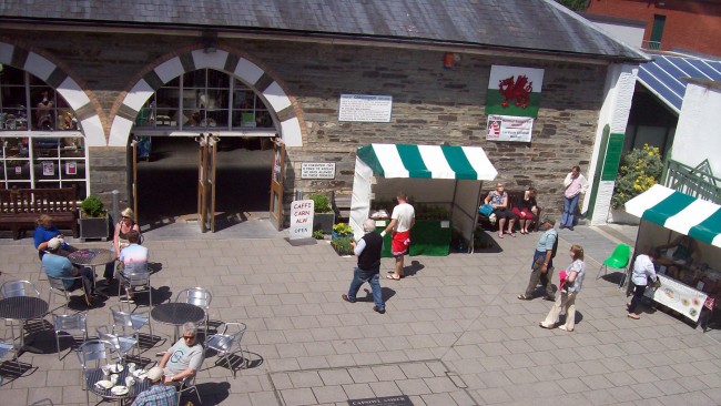 Cardigan-Guildhall-Market-exterior